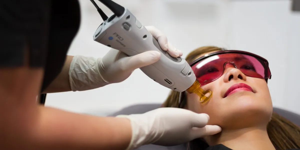 لیزر موهای زائد برای پوست تیره